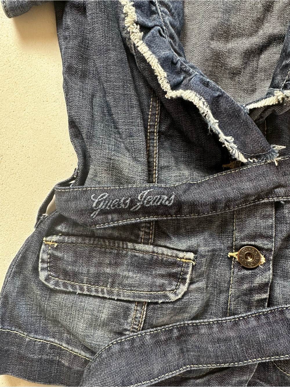 Guess Jeans Dark Denim Ruffled Short-Sleeve Jacket - Picture 4 of 9